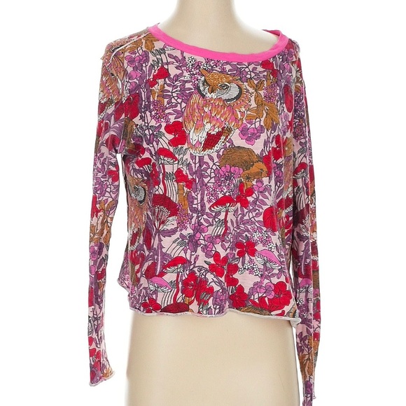 Maeve Tops - Chic Black Long Sleeve Tee with Elegant Embroidery